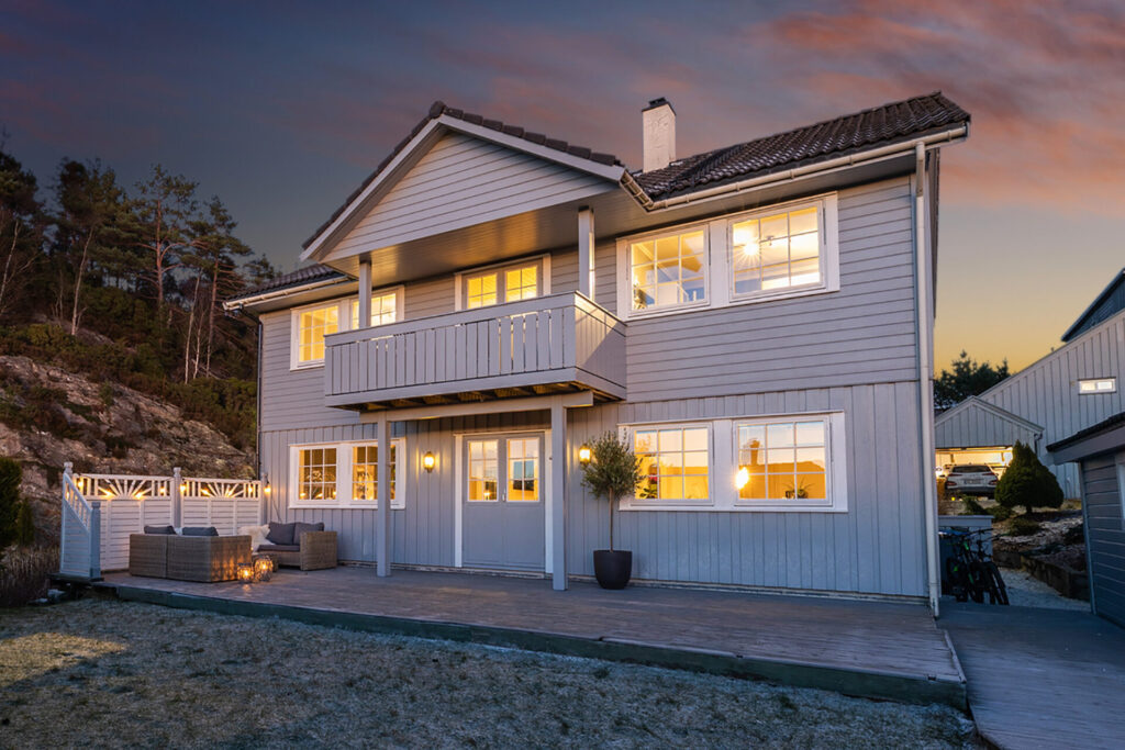 Twilight medium sky tone new 2025